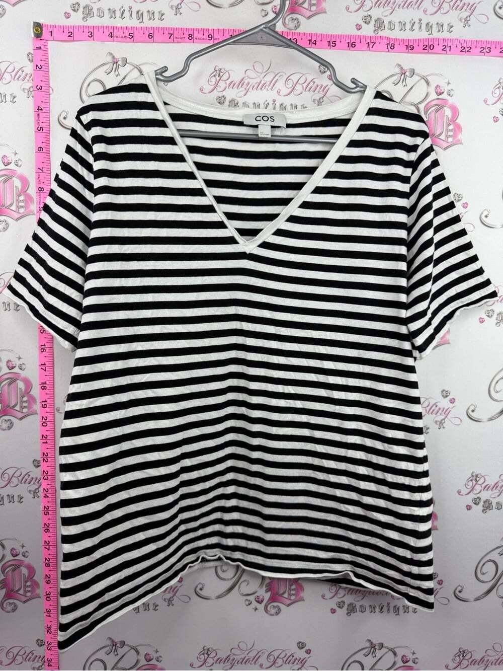 COS shirt tee stripes Black and White Striped V-Neck Tee